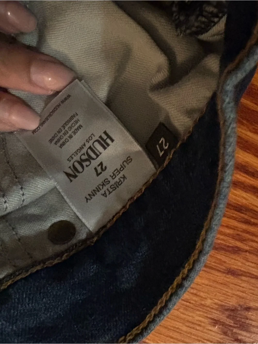 Hudson Jeans Mid-Rise Straight Leg Jeans - Indigo Blue - Picture 4 of 5